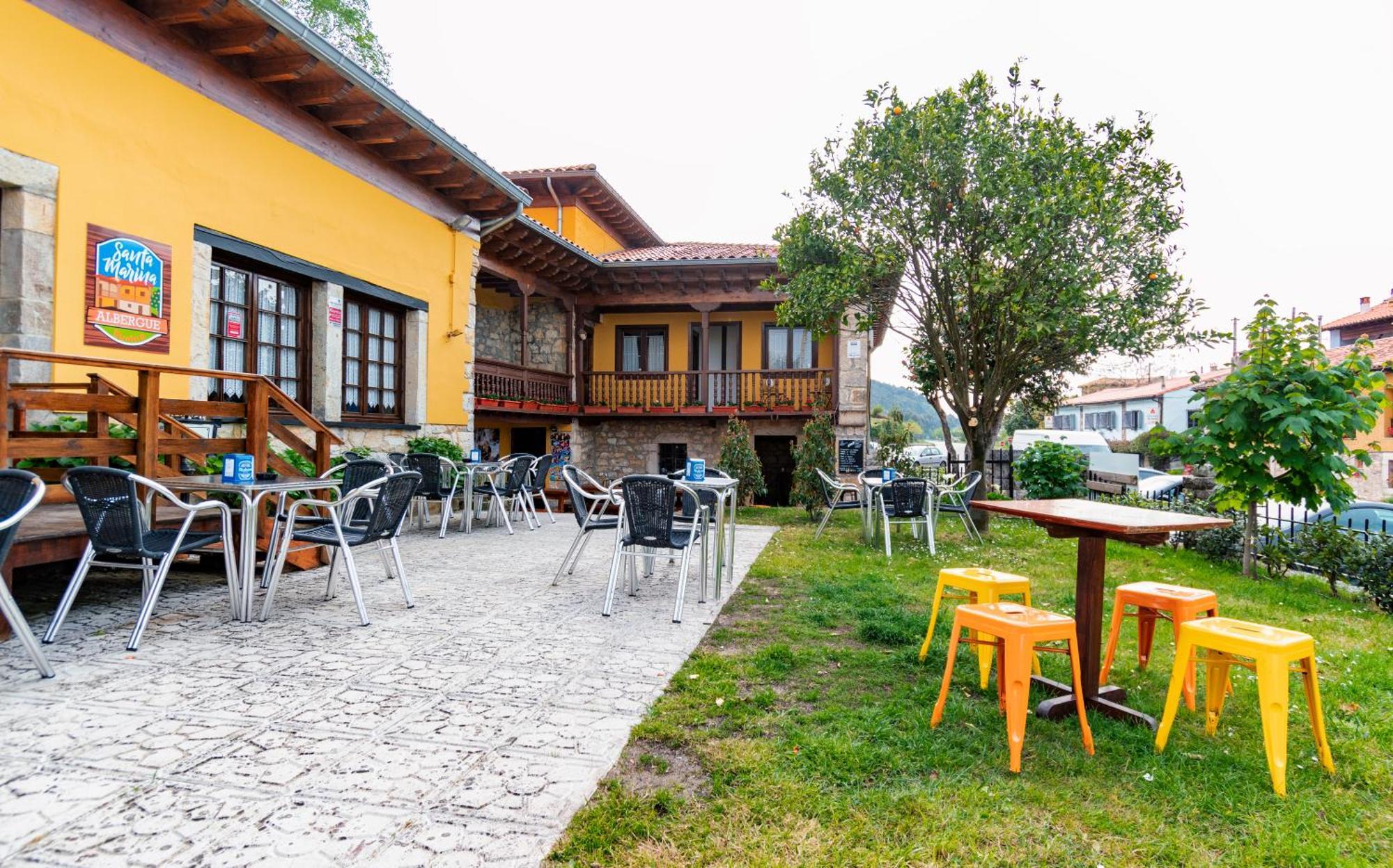 Buelna Albergue Santa Marina מראה חיצוני תמונה