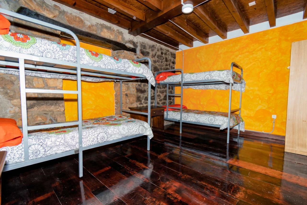 Buelna Albergue Santa Marina מראה חיצוני תמונה