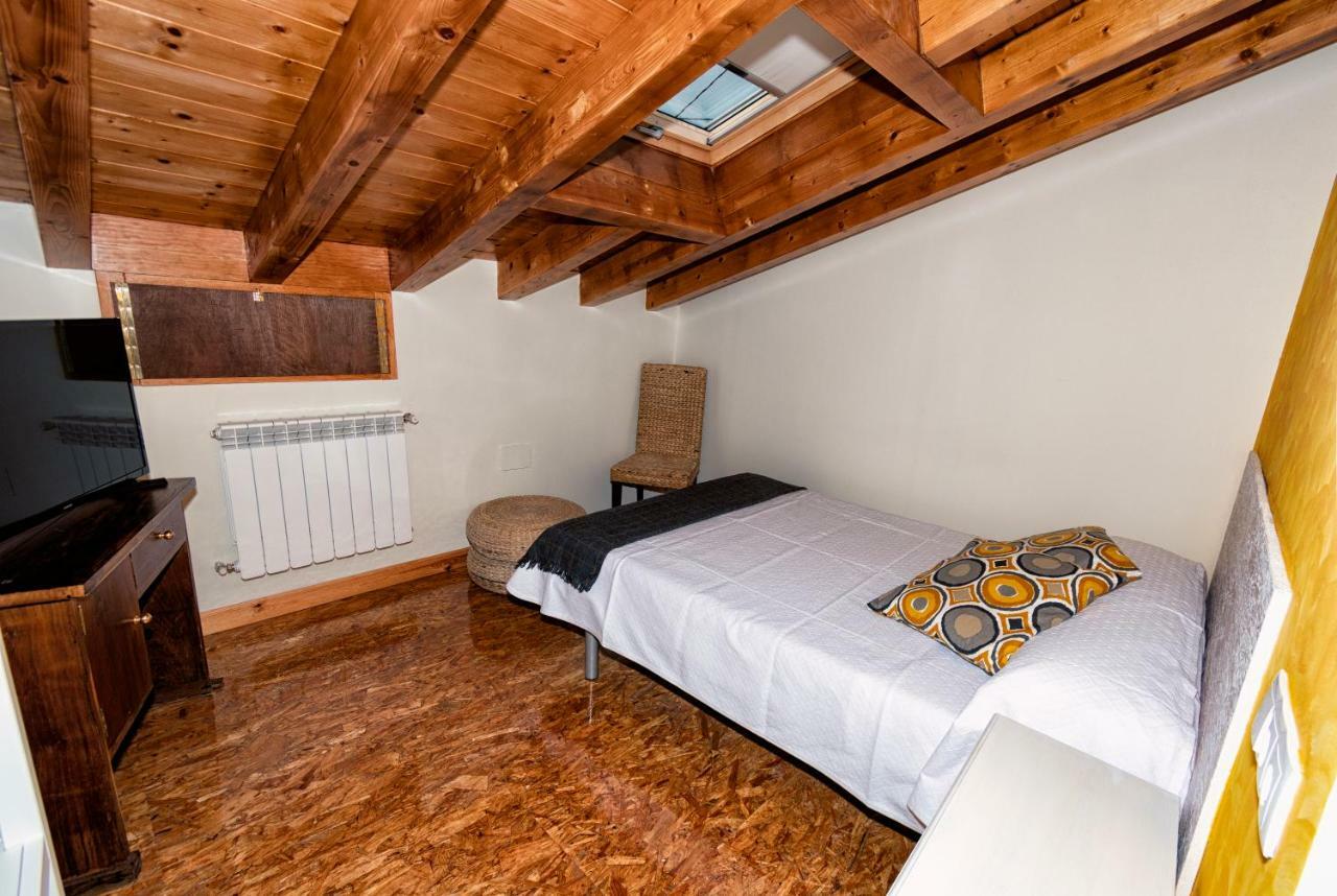 Buelna Albergue Santa Marina מראה חיצוני תמונה